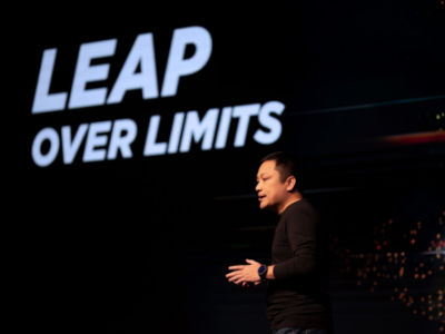 华米科技CES发布Amazfit重磅新品,不只户外智能手表,还有跑步机